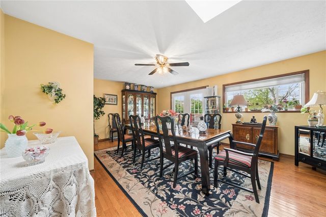 704 Macfarlane Dr, Penn Hills, PA 15235