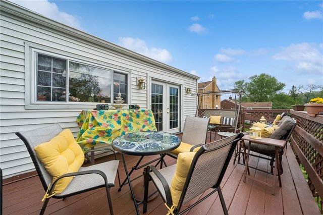 704 Macfarlane Dr, Penn Hills, PA 15235