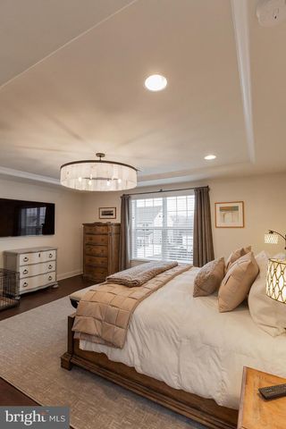 1137 ESBENSHADE DR, Lancaster, PA 17601