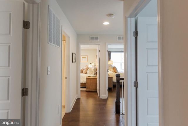 1137 ESBENSHADE DR, Lancaster, PA 17601