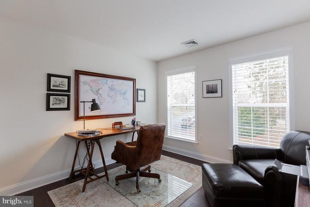 1137 ESBENSHADE DR, Lancaster, PA 17601