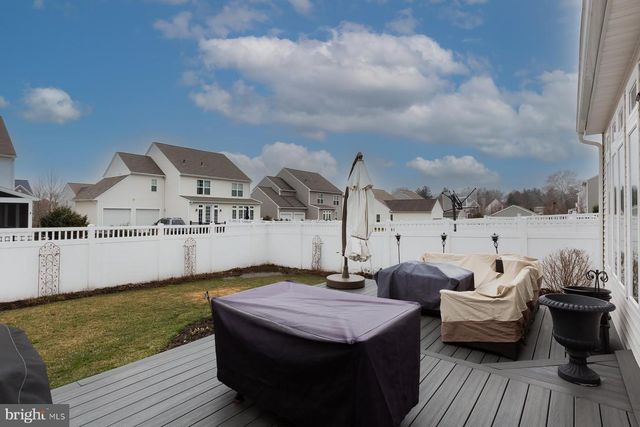 1137 ESBENSHADE DR, Lancaster, PA 17601