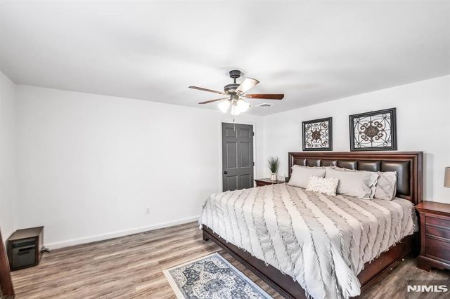 22 Fox Boro Road, Wayne, NJ 07470