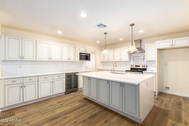 1211 W Hayward Avenue, Phoenix, AZ 85021