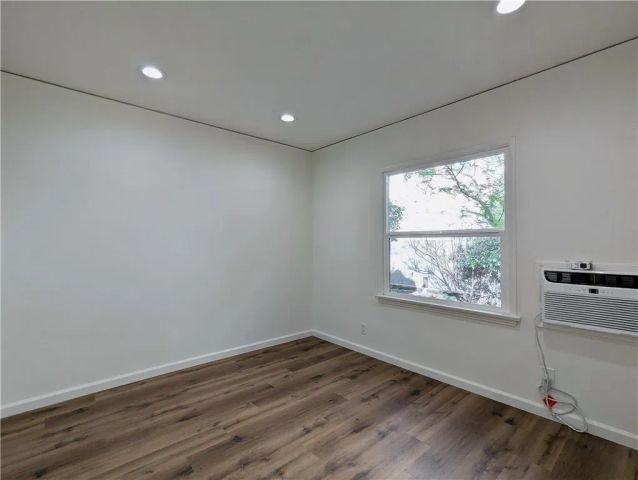 10931 Whipple Street, Studio City, CA 91602
