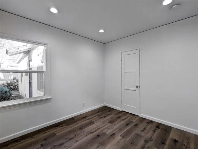 10931 Whipple Street, Studio City, CA 91602