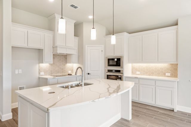 3606 Bancroft Drive, Midlothian, TX 76065