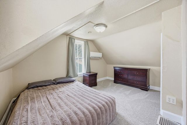 1622 7th Avenue S, Fargo, ND 58103