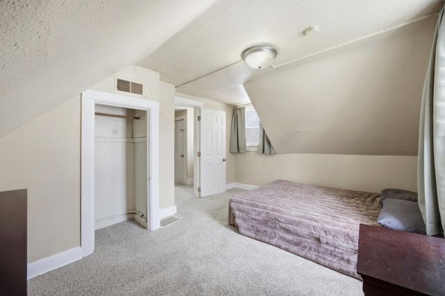 1622 7th Avenue S, Fargo, ND 58103