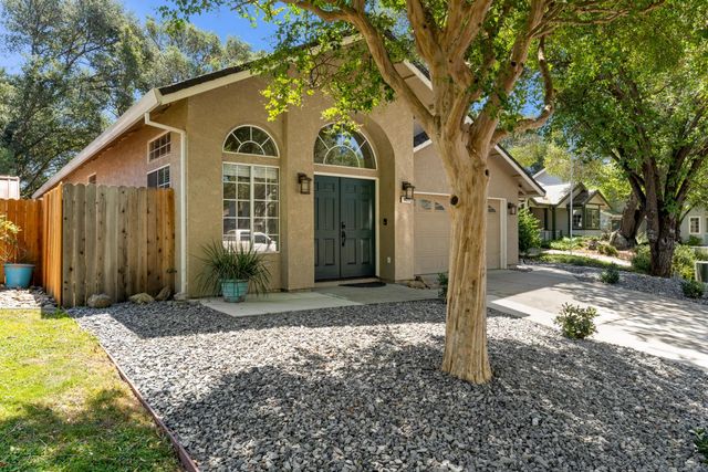 3425 Rachel Ct, Loomis, CA 95650