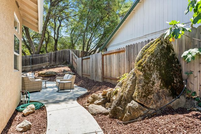 3425 Rachel Ct, Loomis, CA 95650
