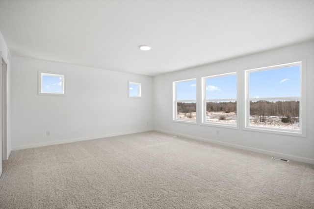 8657 Periwinkle Boulevard, Woodbury, MN 55129