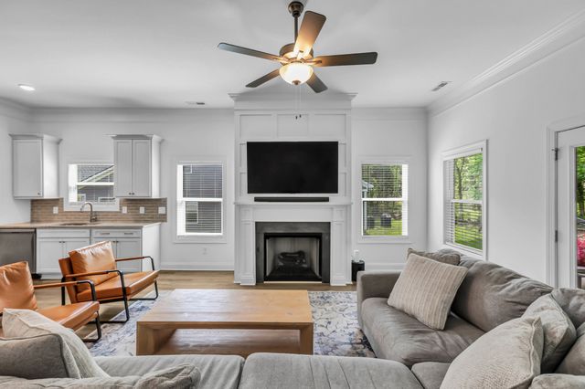 3048 Wiltshire Park Pl, Hermitage, TN 37076