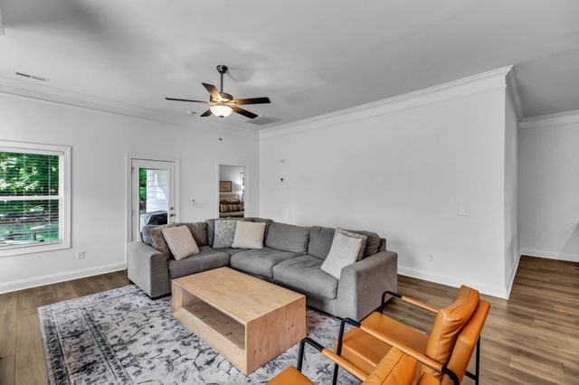 3048 Wiltshire Park Pl, Hermitage, TN 37076