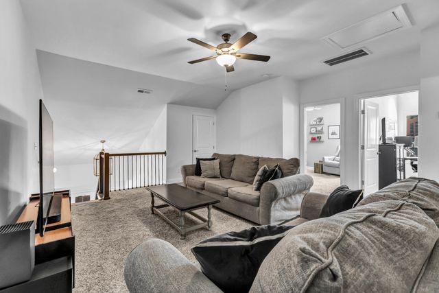 3048 Wiltshire Park Pl, Hermitage, TN 37076