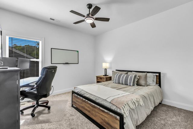 3048 Wiltshire Park Pl, Hermitage, TN 37076