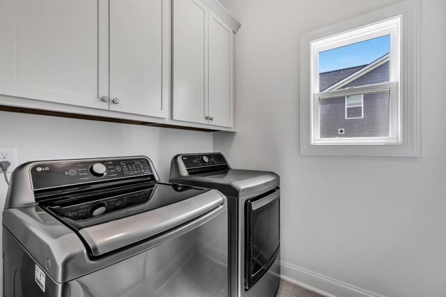 3048 Wiltshire Park Pl, Hermitage, TN 37076