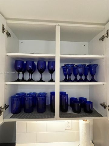 6917 Collins Ave 1008, Miami Beach, FL 33141