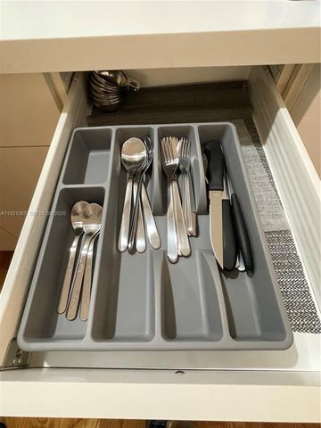 6917 Collins Ave 1008, Miami Beach, FL 33141