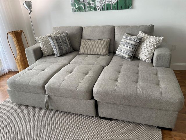 6917 Collins Ave 1008, Miami Beach, FL 33141