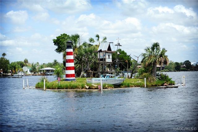 254 W Doerr Path, Hernando, FL 34442