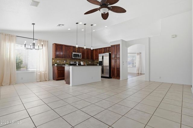 7260 E MONTE Avenue, Mesa, AZ 85209