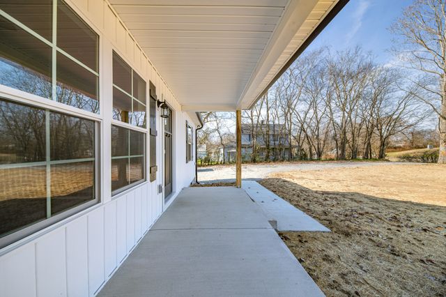 7 Orchard Cemetery Rd, Petersburg, TN 37144