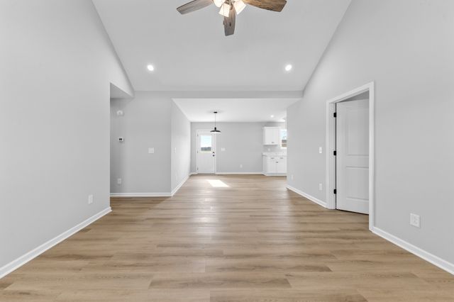 7 Orchard Cemetery Rd, Petersburg, TN 37144