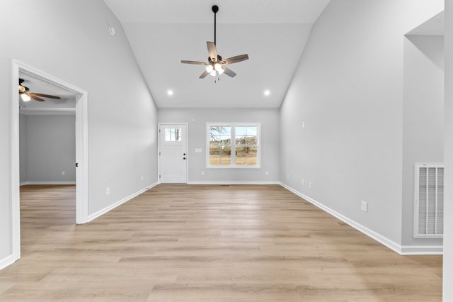 7 Orchard Cemetery Rd, Petersburg, TN 37144