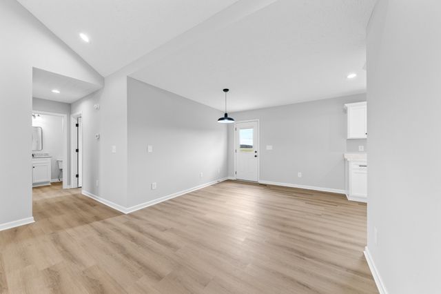 7 Orchard Cemetery Rd, Petersburg, TN 37144