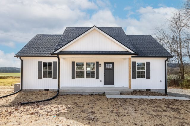 7 Orchard Cemetery Rd, Petersburg, TN 37144