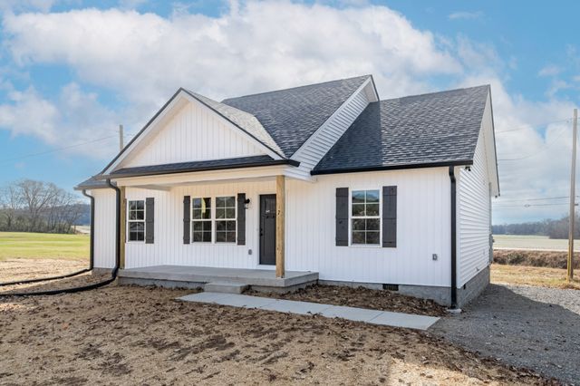 7 Orchard Cemetery Rd, Petersburg, TN 37144