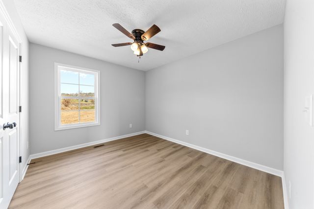 7 Orchard Cemetery Rd, Petersburg, TN 37144