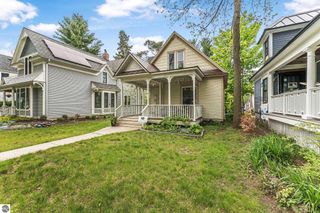 521 Fifth Street, Traverse City, MI 49684