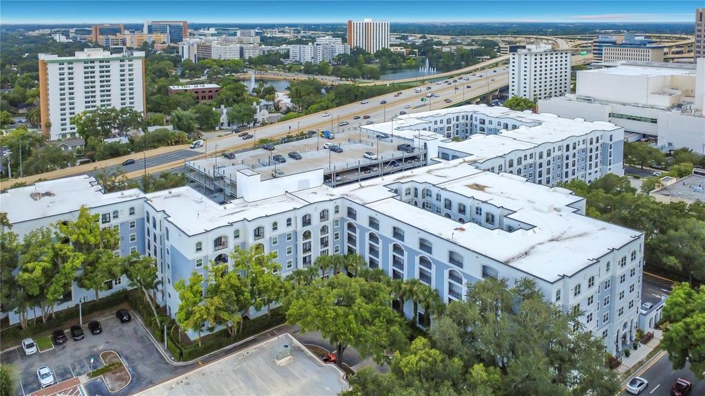 Image 29 of property listing at 202 E SOUTH STREET 4040, Orlando, FL 32801