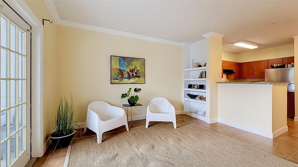 Image 10 of property listing at 202 E SOUTH STREET 4040, Orlando, FL 32801