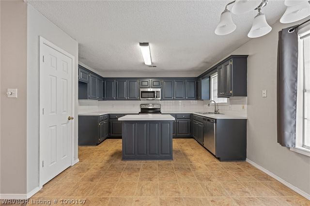 6316 Parkfront Drive, Fort Smith, AR 72916