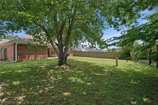 6316 Parkfront Drive, Fort Smith, AR 72916
