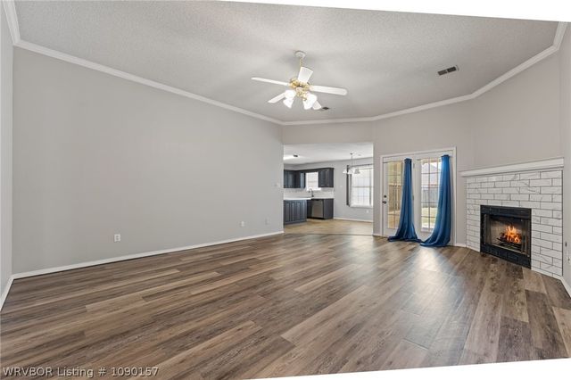 6316 Parkfront Drive, Fort Smith, AR 72916