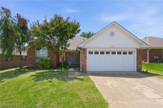 6316 Parkfront Drive, Fort Smith, AR 72916