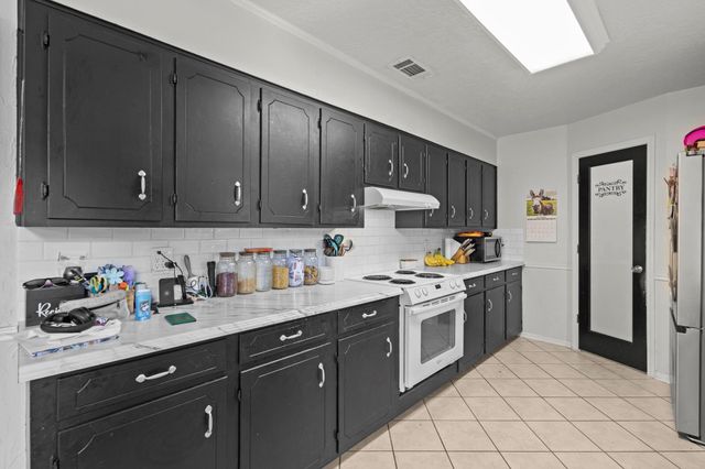 125 Williams Road, Lumberton, TX 77657