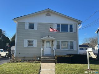 305 Wiklund Avenue, Stratford, CT 06614
