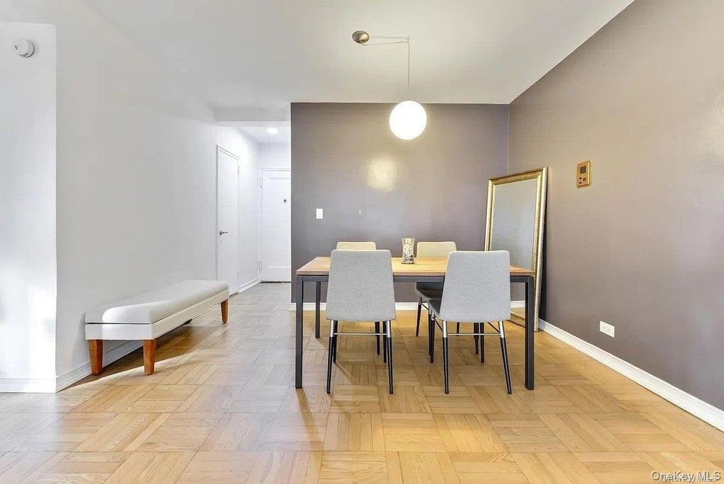 71-36 110th Street 6/H, Forest Hills, NY 11375 — photo 5