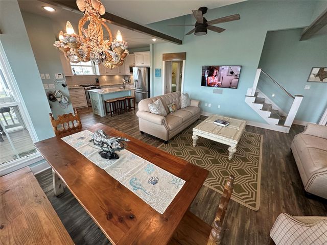 1913 Laguna Harbor Cove Boulevard, Port Bolivar, TX 77650