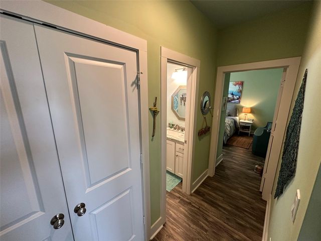 1913 Laguna Harbor Cove Boulevard, Port Bolivar, TX 77650