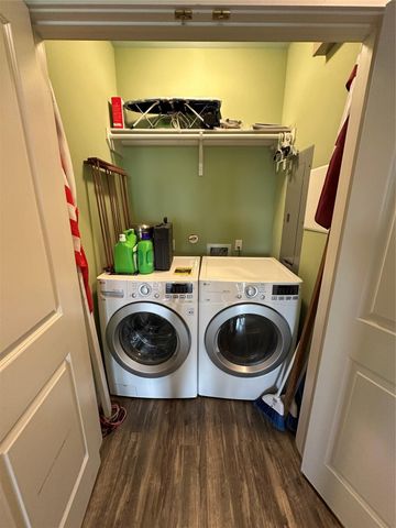 1913 Laguna Harbor Cove Boulevard, Port Bolivar, TX 77650