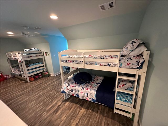 1913 Laguna Harbor Cove Boulevard, Port Bolivar, TX 77650