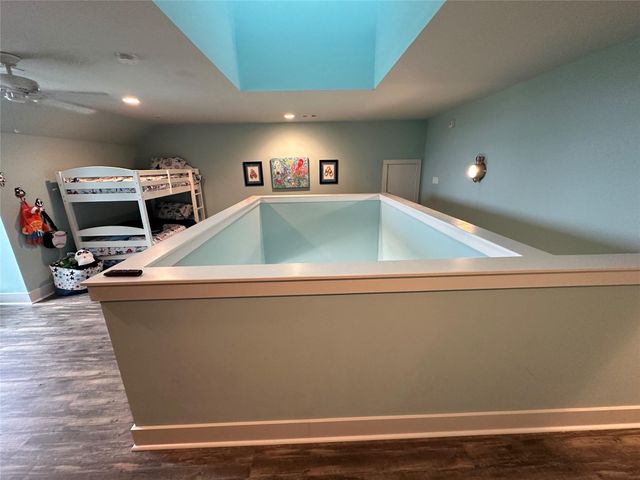 1913 Laguna Harbor Cove Boulevard, Port Bolivar, TX 77650