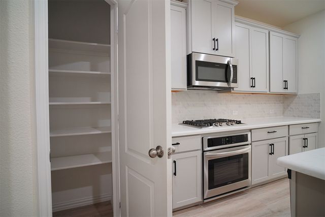 1432 Four Corner Lane, Little Elm, TX 75036