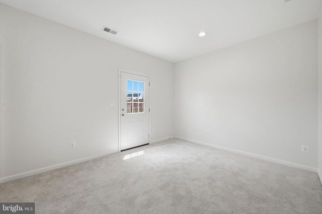 22 KIRBY CT, Bunker Hill, WV 25413